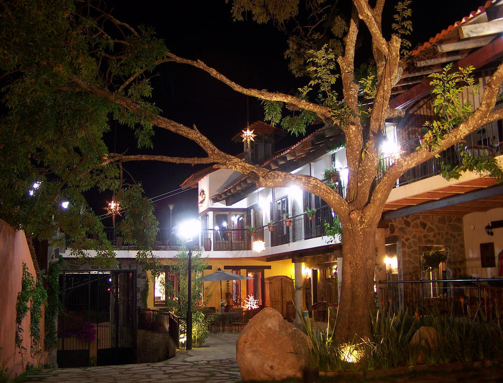 Hotel Villa Cassis Tapalpa Eksteriør billede